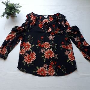 Women's floral top 3/25
